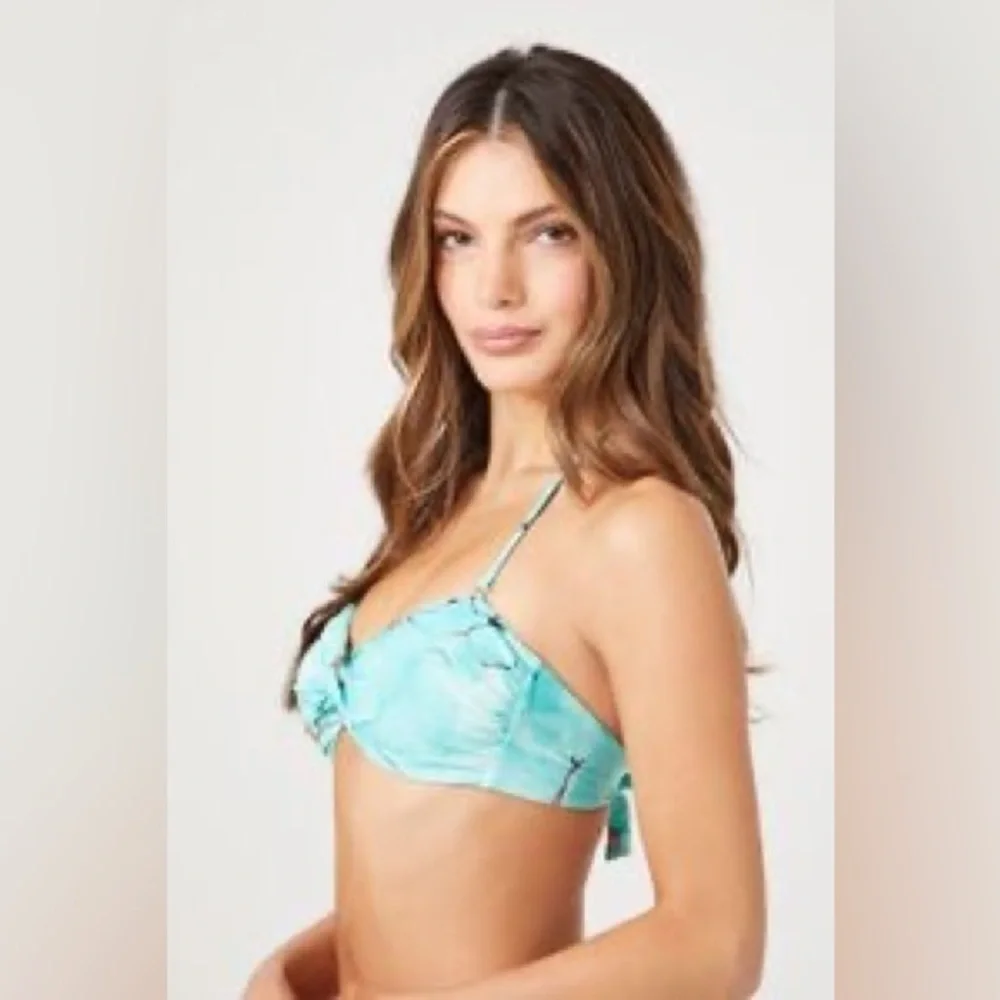 Forever 21 stylish turquoise